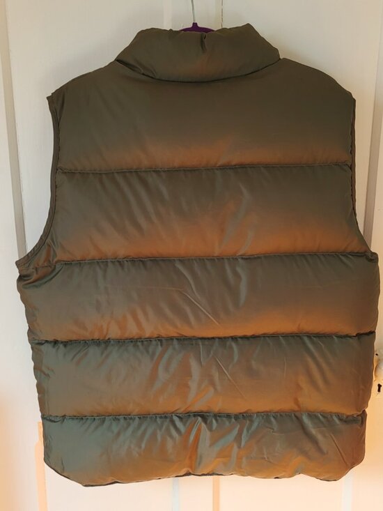 L.L. Bean Reversible Down Puffer Vest Army green Large Goose Down - Picture 3 of 16